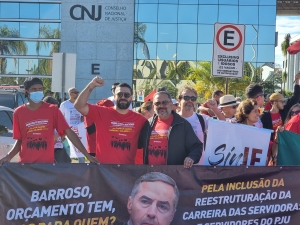 Em Brasília, o Sintrajufe/CE participa de mobilizações em defesa do novo PCCS