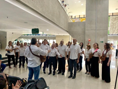 Coral Vozes da Justiça faz apresentação especial em homenagem ao dia das mães