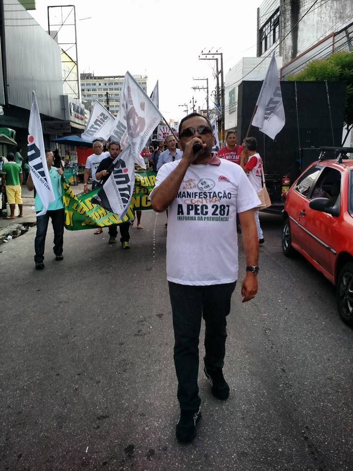 Dia 31/03/17, Sintrajufe/CE participa do ato nacional contra à reforma da previdência realizado em Fortaleza/CE.