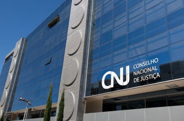 AUXÍLIO-SAÚDE: SINTRAJUFE/CE SOLICITA INGRESSO COMO TERCEIRO INTERESSADO EM PROCESSO DO CNJ