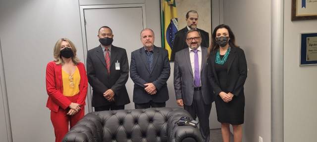 Sintrajufe-CE participa de reunião no gabinete do Ministro do STF Dias Toffoli para discutir reposição e NS, em Brasília