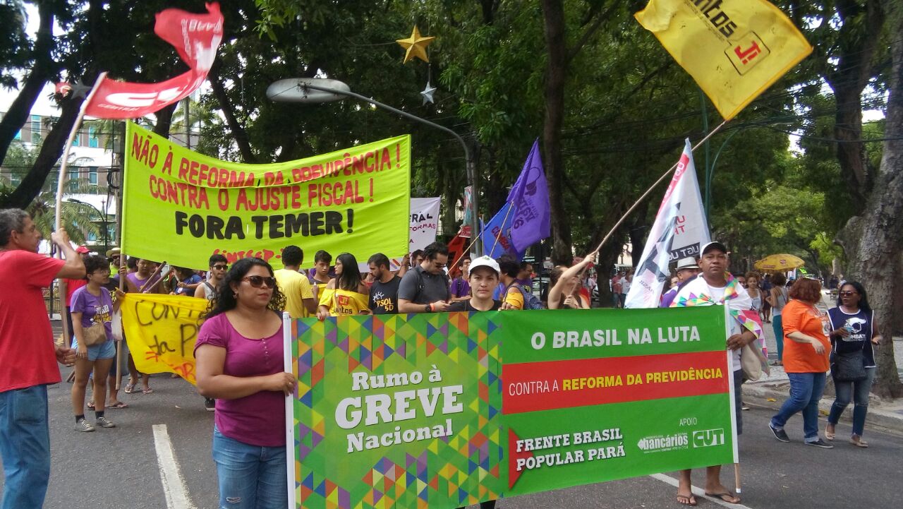 Movimento popular mobiliza o país contra a Reforma da Previdência; Em Fortaleza, ato reúne mais de 5 mil pessoas